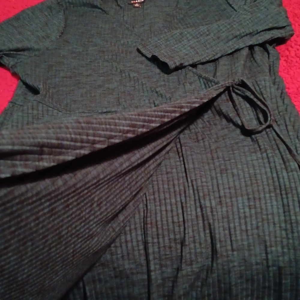 Torrid Teal Textured Dress - Picture 5 of 6